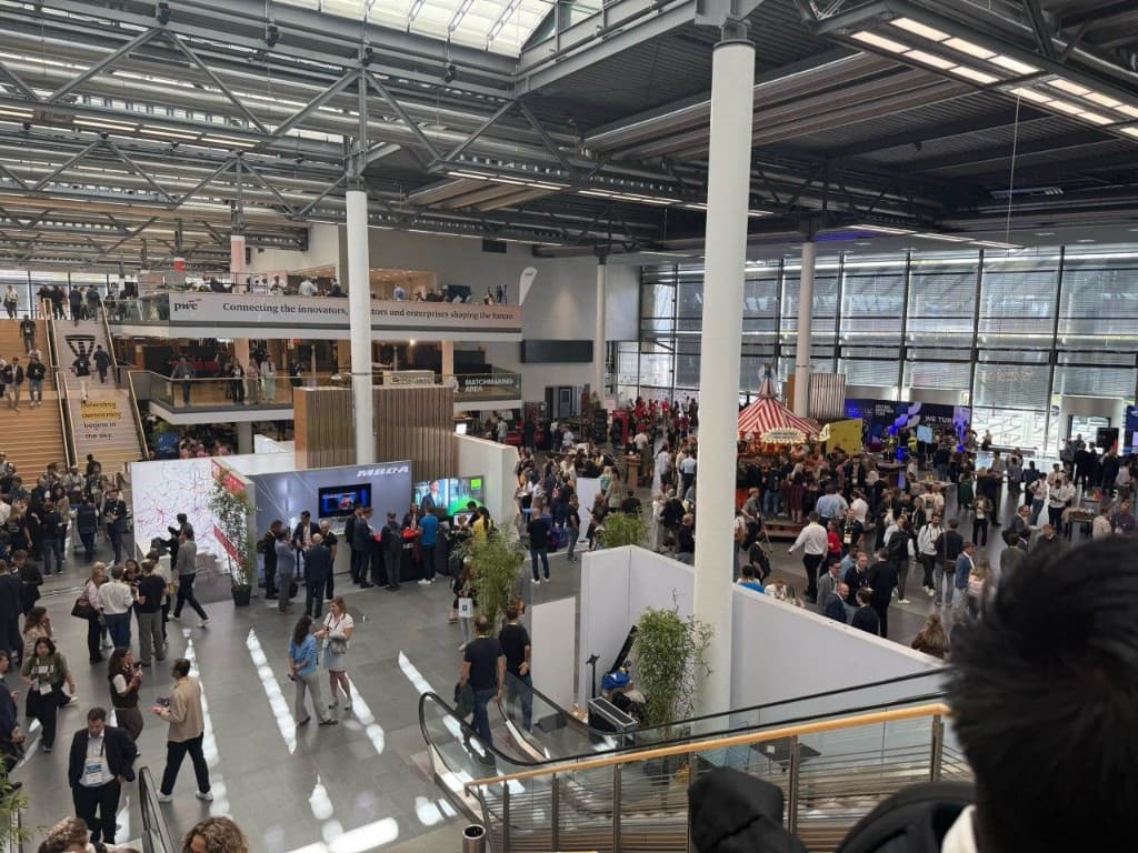 Exhibition hall at Bits and Pretzels in Munich
